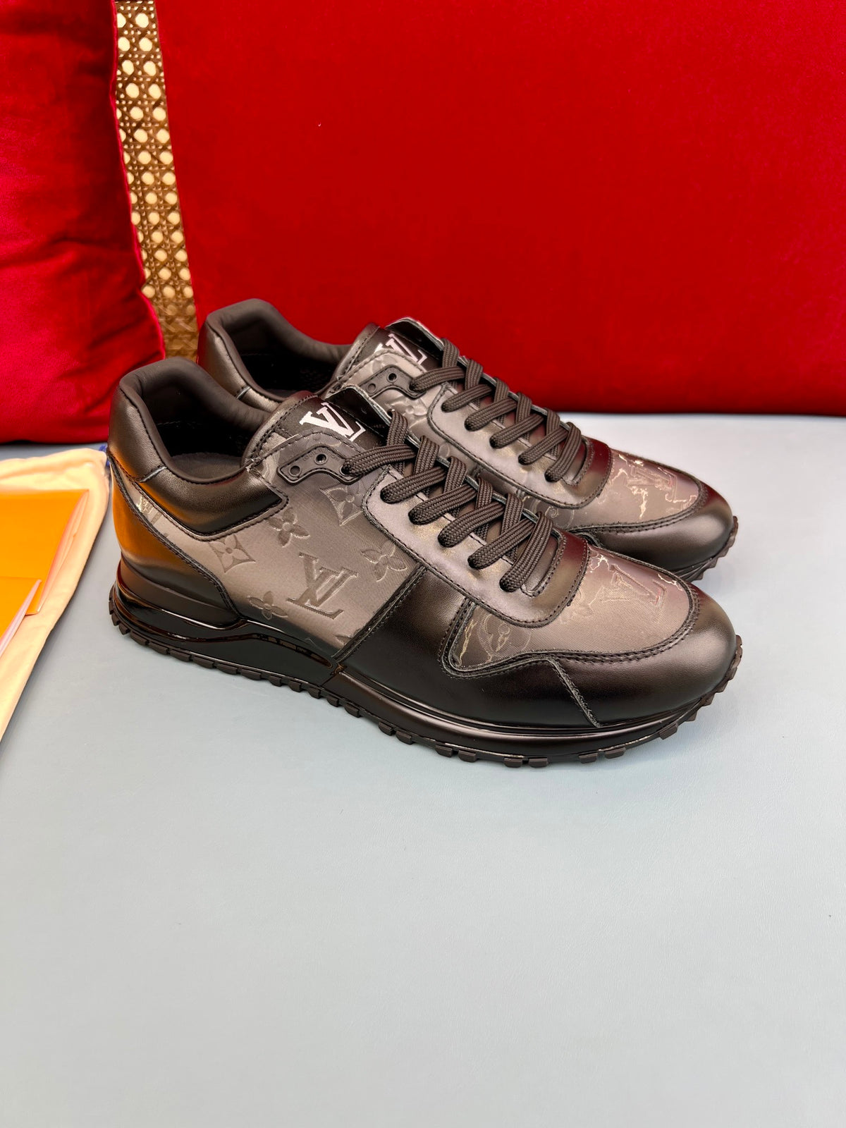 Louis Vuitton Run Away