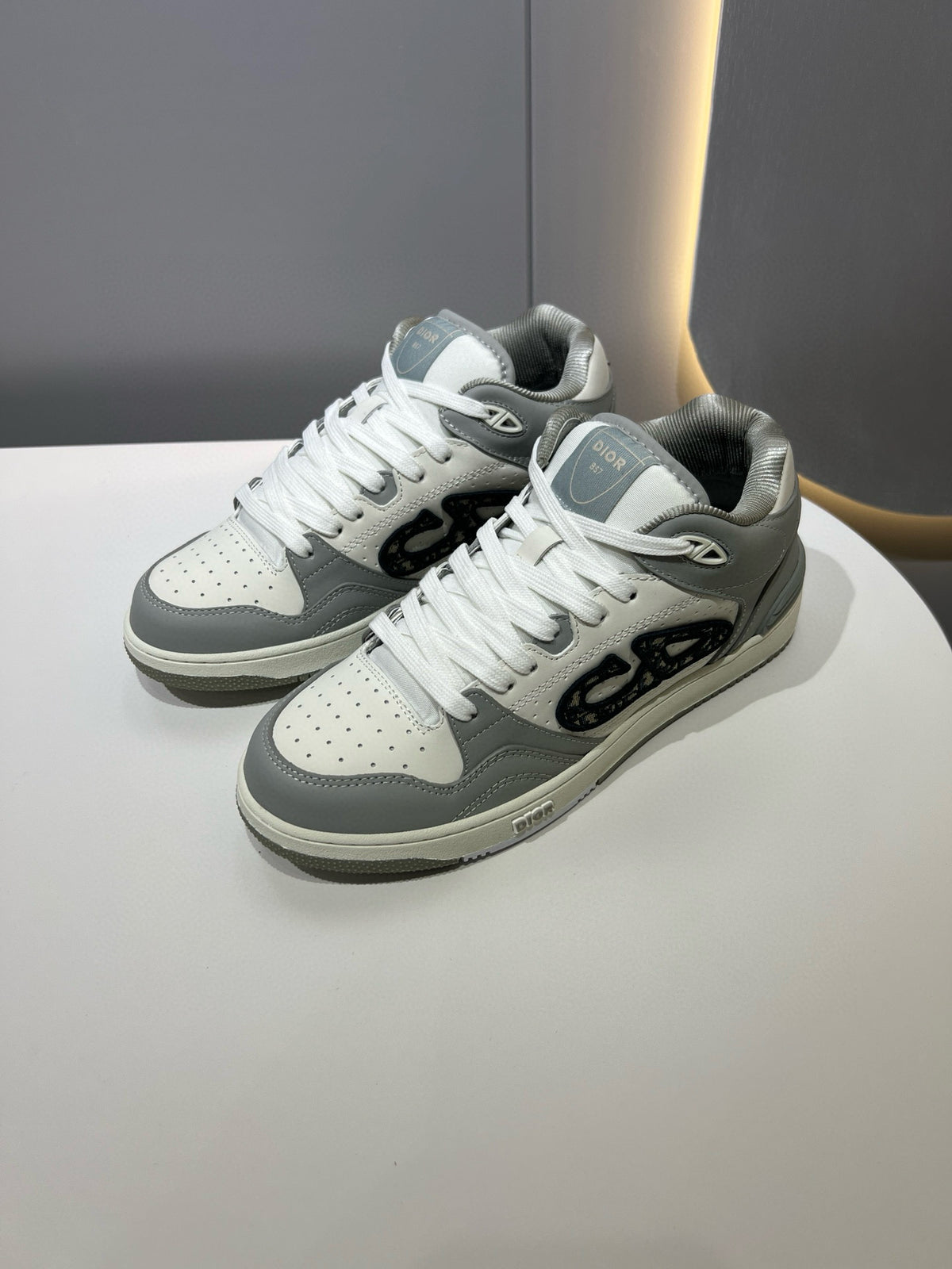 Dior B57