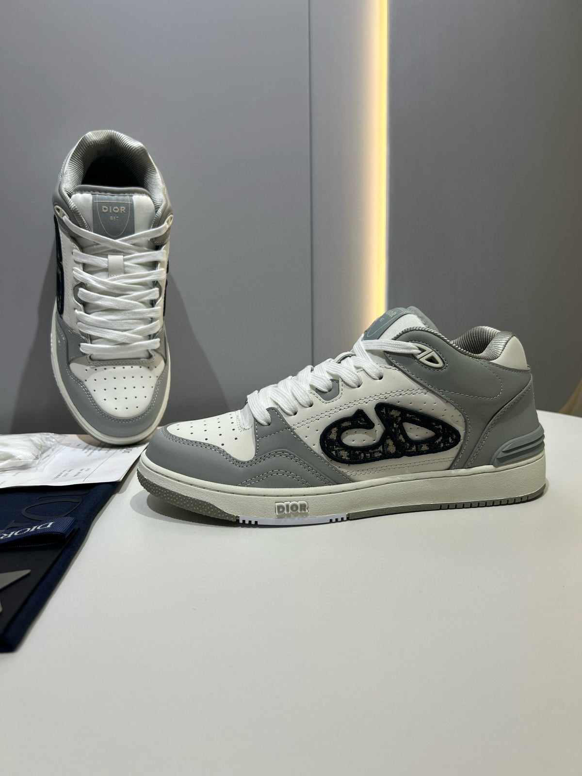 Dior B57