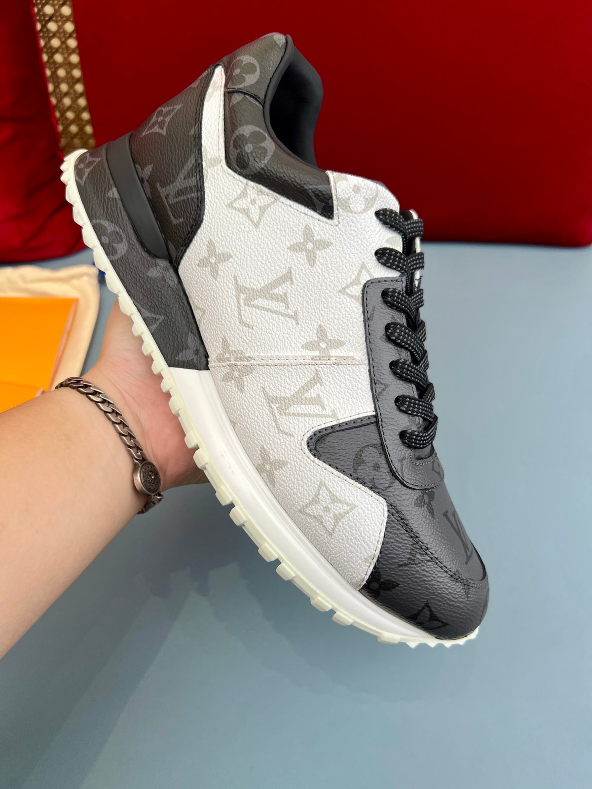 Louis Vuitton Run Away