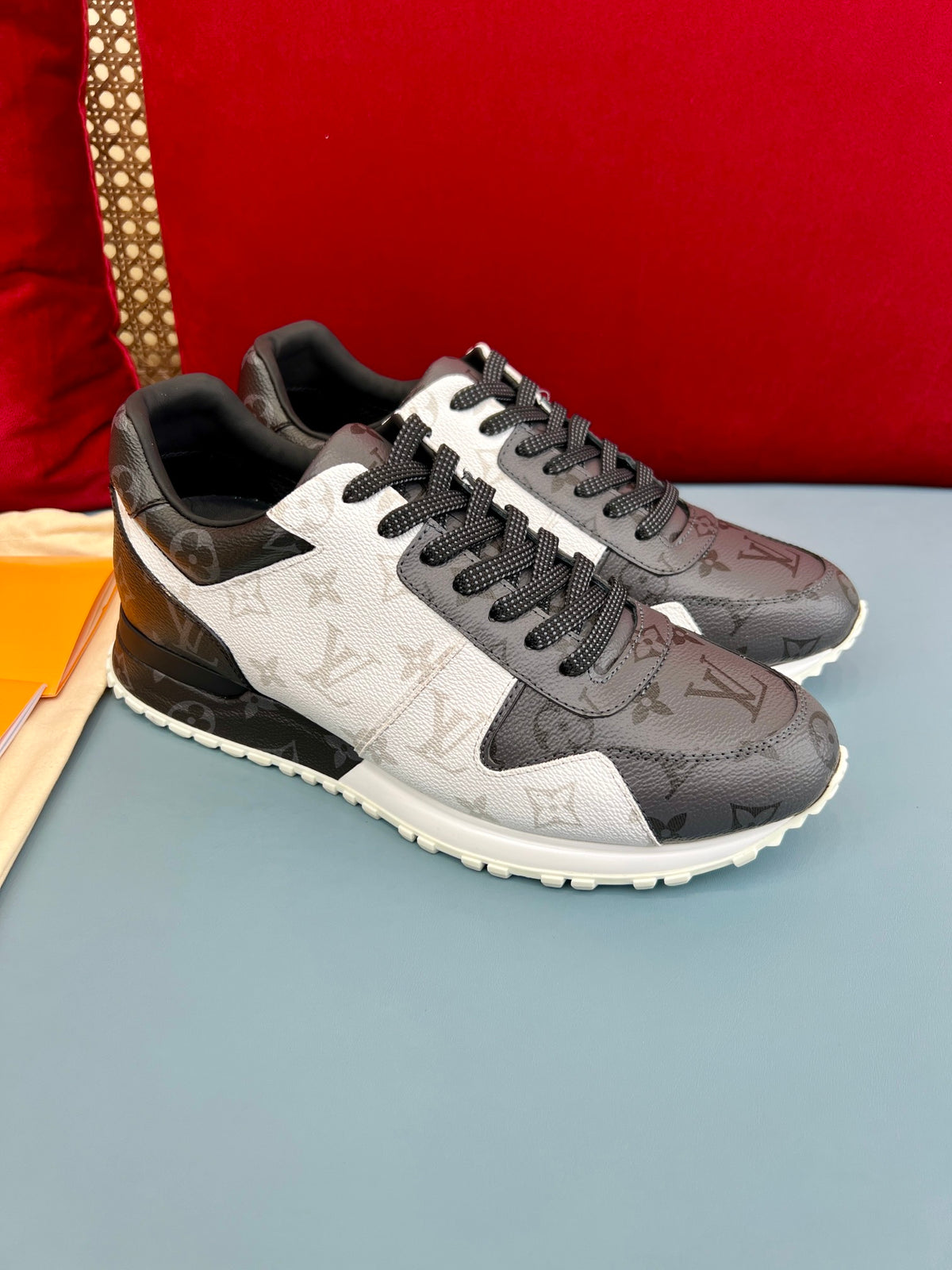 Louis Vuitton Run Away