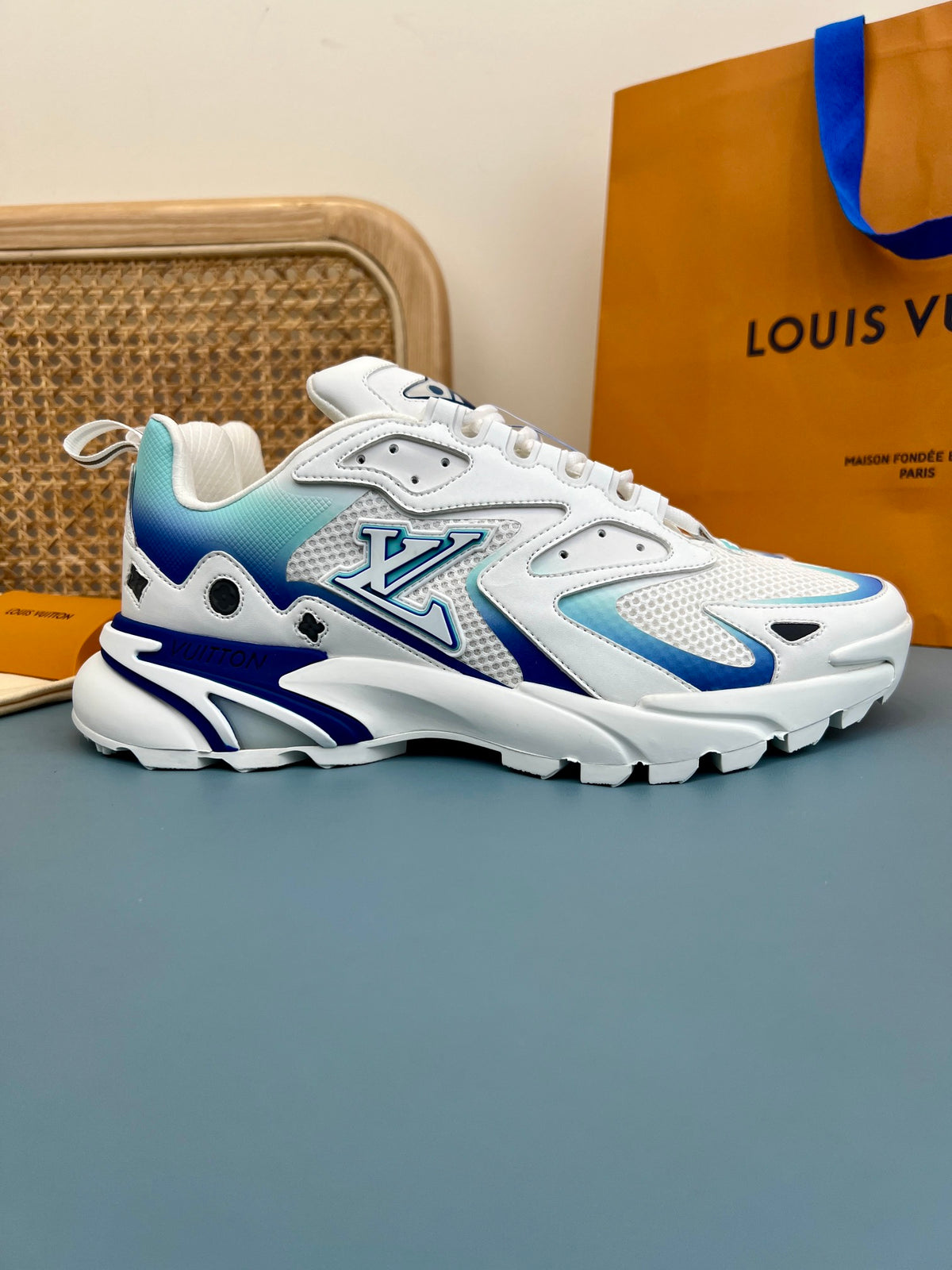 Louis Vuitton Tatic