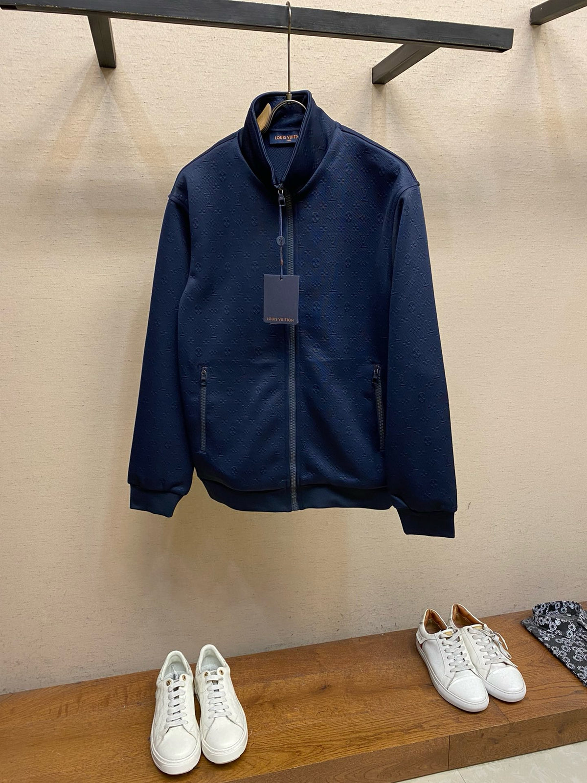 LV Monogram