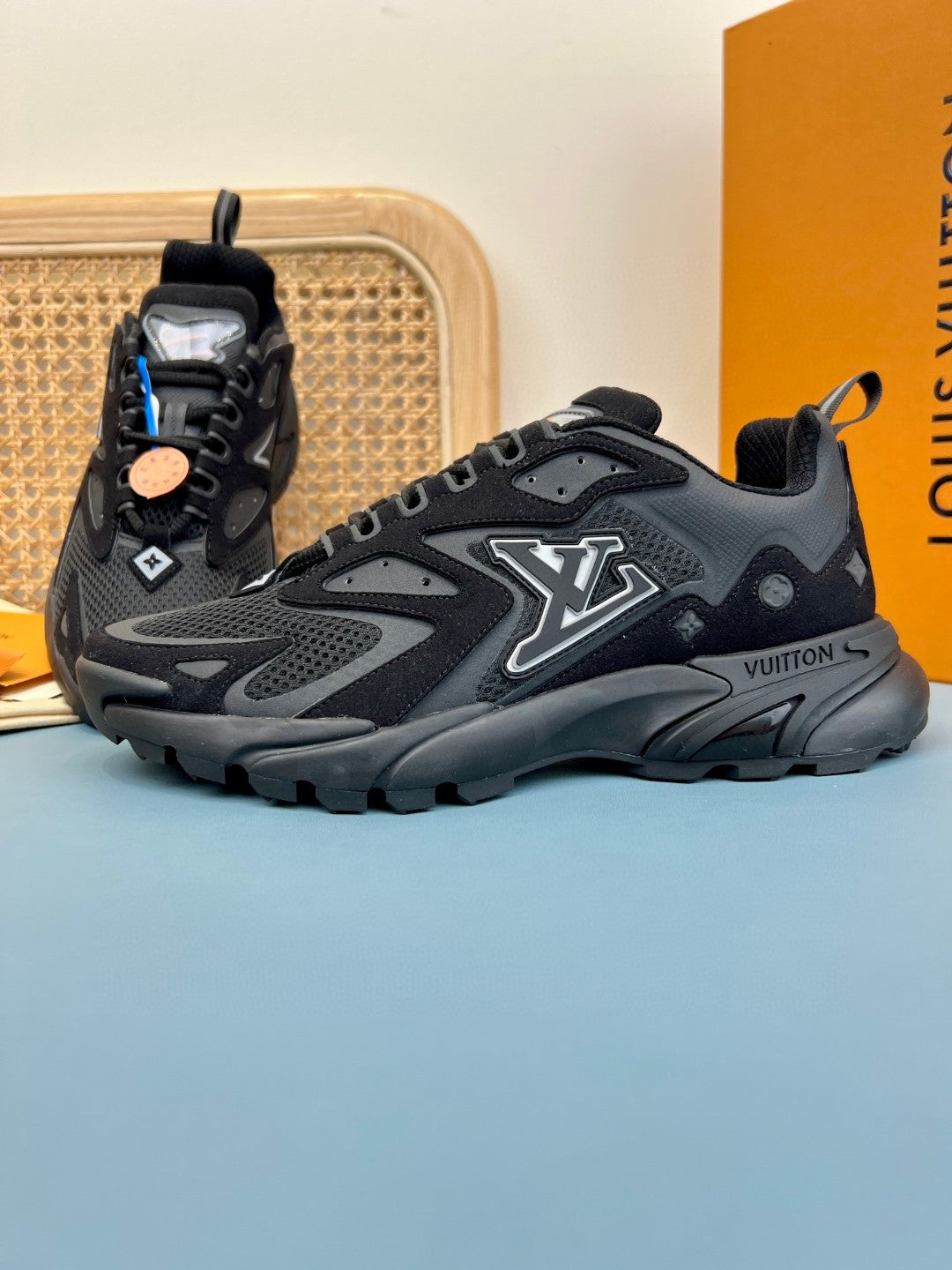 Louis Vuitton tatic