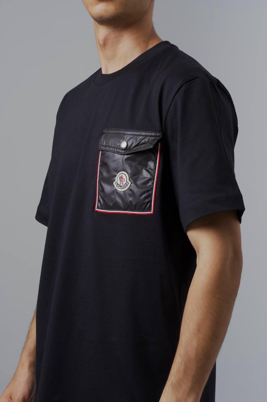 Moncler T-shirt