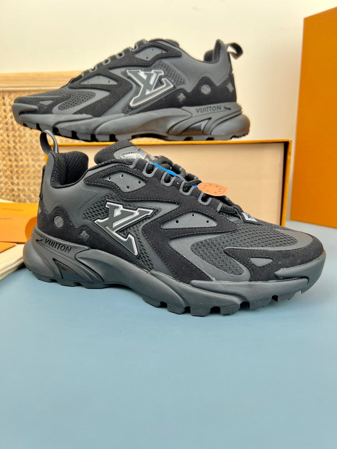 Louis Vuitton tatic
